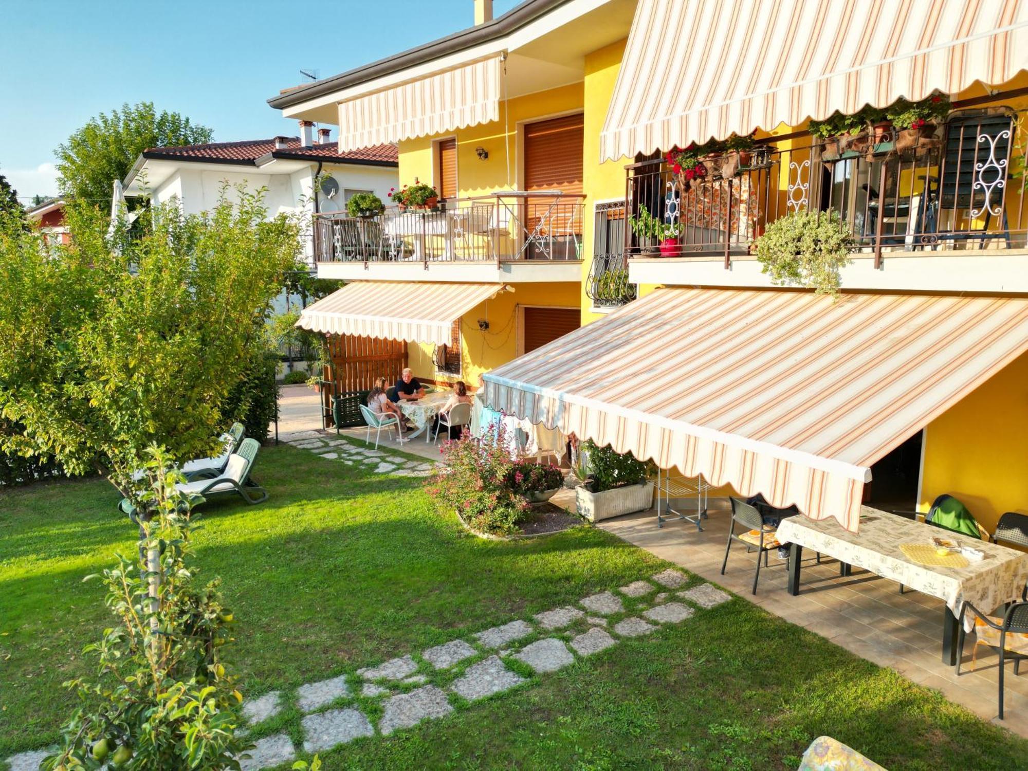 Haus Romagnoli Residence Lazise Kültér fotó